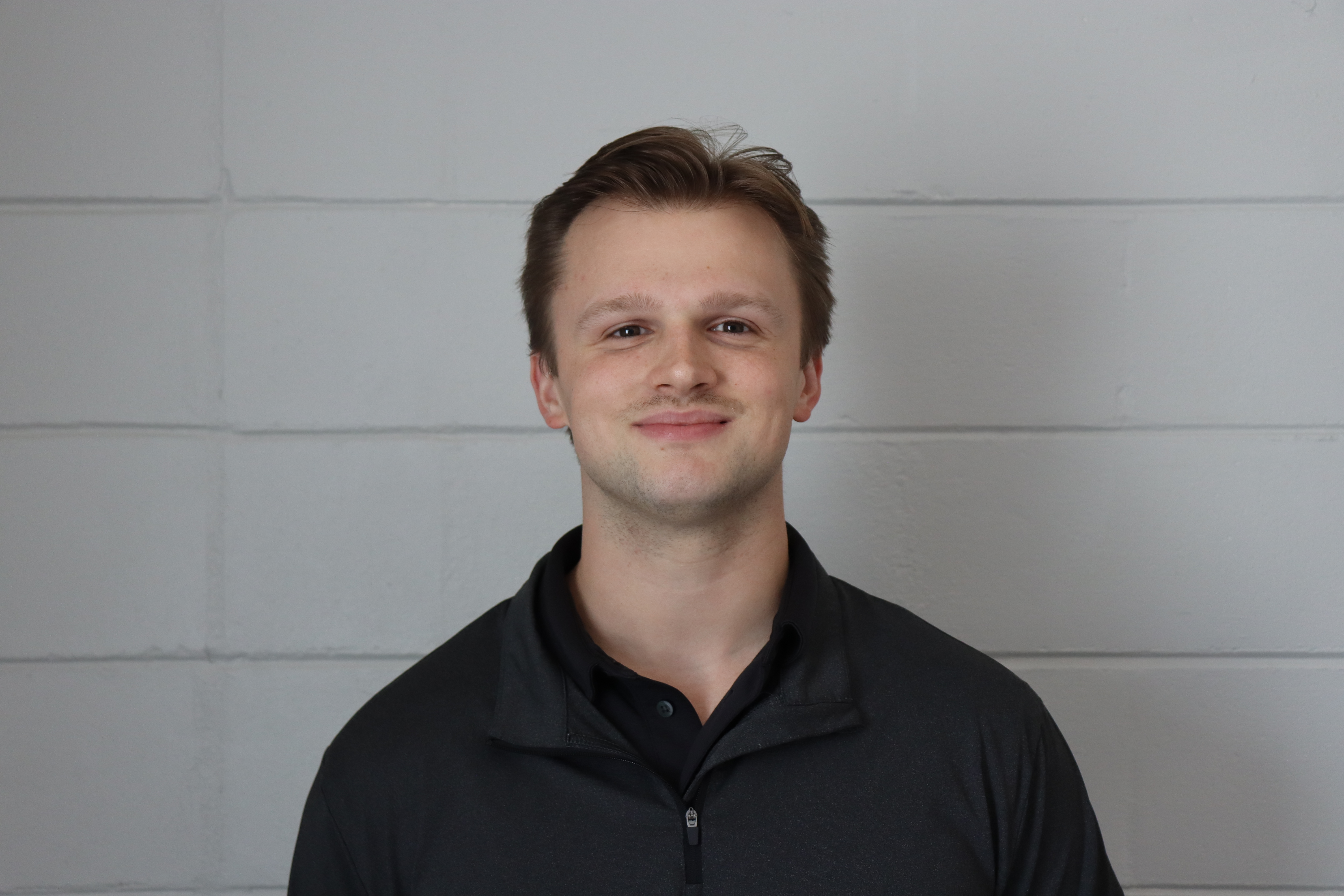 Portrait of Dr. Evan Cowen, DPT, physical therapist at Agudo Shockwave